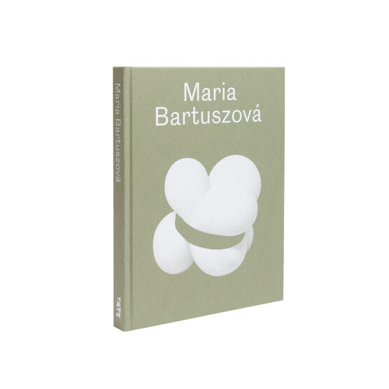 Maria Bartuszová exhibition book